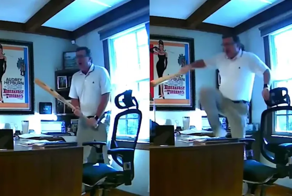 Мужчина устроил истерику из-за белки во время онлайн-конференции