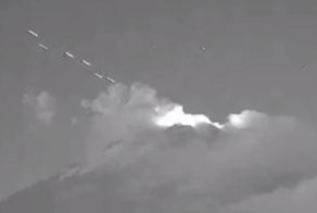 Над мексиканским вулканом Попокатепетль вновь заметили неопознанные летающие объекты