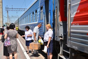 Минтранс запретил посещать вокзалы и поезда людям в пачкающейся и зловонной одежде