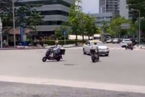 На улицах китайского мегаполиса удивительно тихо