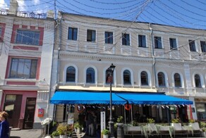 Известный нижегородский художник мстит кафе на Покровке из-за громкой музыки