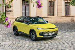 Калининградский завод Автотор объявил российские цены на кроссовер BAIC X55