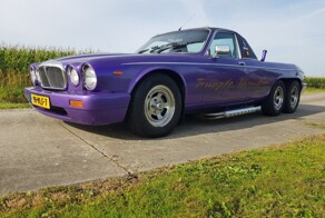 6-колёсный пикап Jaguar XJ выставили на торги