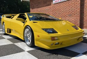 Старый Pontiac Fiero превратили в копию Lamborghini Diablo и выставили на продажу за 30 000 $