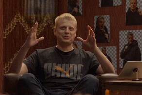 Комик Слава Комиссаренко собрался разводиться с женой-вебкамщицей