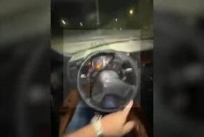 Не свое — не жалко: пьяный гонщик на Infiniti любовницы снес Mercedes