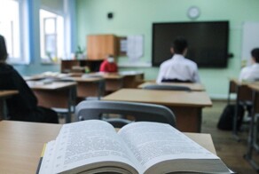 Старшеклассник избил двоих детей на камеру, чтобы «прославиться»