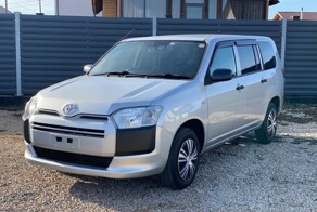 В Россию привезли Toyota Probox по цене Lada Granta