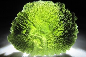 Минералы, образовавшиеся в результате бомбардировки Земли метеоритами