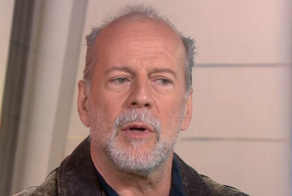 Брюс Уиллис совсем плох: звёздный актёр перестал читать и разговаривать из-за деменции