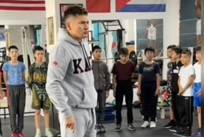 "Почему на русском говорите? Не нужен русский язык": в Казахстане тренер разозлился на детей