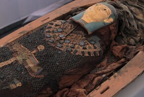 В Египте раскопали нетронутые жреческие погребения с большим количеством заупокойной утвари