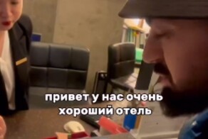 Как с помощью нейросети общаться с иностранцами