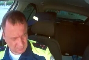 "Это не наши проблемы": наблюдавших за смертельной дракой полицейских уволили из органов