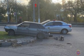 Эпичное ДТП с возгоранием в Волгограде