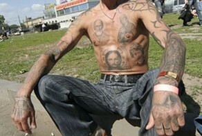 Татуировки советских и российских заключённых