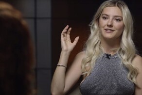 "Виза талантов": российской порноактрисе Еве Эльфи одобрили грин-кард за особые заслуги