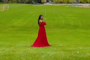 Теперь можно не копить на отдых за границей: в сети набирает популярность нейросеть Generative Fill от Adobe для видео