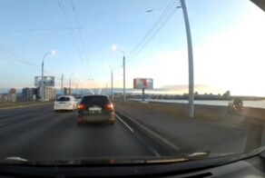 Отлично исполненный трюк профессиональным обочечником