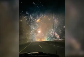Авария спровоцировала часовой салют на 100 тысяч долларов