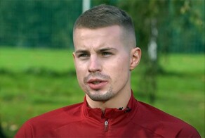 Украинские футболисты отказались пожимать руку россиянину - и получили симметричный ответ от португальских спортсменов