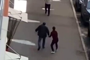 В Санкт-Петербурге мужчина разгромил кафе и напал на сотрудников