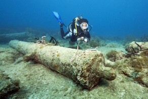 Президент Колумбии распорядился достать со дна моря корабль с сокровищами на 20 млрд долларов