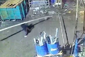 Трое молодцов украли алюминиевые профили