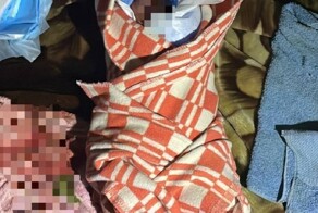 Москвичка выбросила младенца в мусоропровод, а потом заявила, что хочет его воспитывать