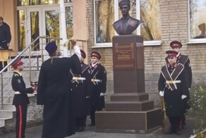 Ростовские коммунисты захотели снести памятник Врангелю, который появился в городе несколько дней назад