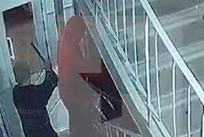 В Перми злоумышленники попытались похитить лифт из подъезда жилого дома