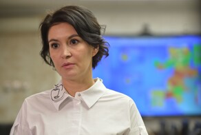 «Нужно перестать ориентировать девочек на получение высшего образования»: в Совете Федерации заявили, что это мешает рожать детей