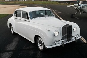 Винтажный Rolls-Royce Silver Cloud II 1961 года переделали для выставки SEMA