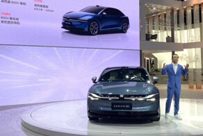 Zeekr 007 окончательно рассекретили на китайском автосалоне