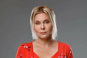 Минюст РФ включил в реестр иноагентов актрису Яну Троянову*, сравнившую Россию с пьяной изнасилованной бабой