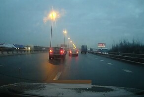 Натворил делов и "в кусты"