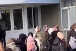 "Холодно!": в Киеве студенты вышли на митинг из-за отсутствия отопления в аудиториях