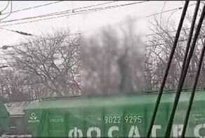 "Гля, встаёт демон!": в Липецкой области удалось выжить парню, получившему мощный удар тока