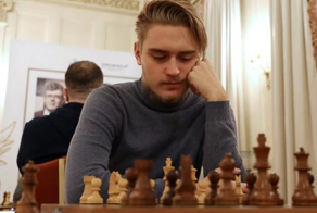 Российский шахматист досрочно стал чемпионом мира среди игроков до 18 лет