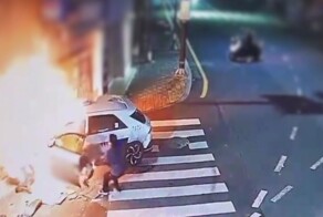 Неравнодушные люди спасли таксиста из горящего автомобиля
