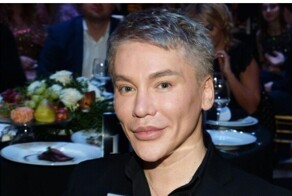 Косметолог украл из ресторана французские бокалы на премии "Топ-50 лучших персон"