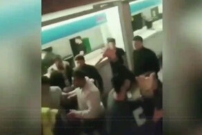 Около 100 беженцев подрались в очереди за едой в Берлине