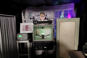 Голова профессора Доуэля, чешуя Ихтиандра и блокадные игрушки: о чем расскажет старый и новый музей Ленфильма