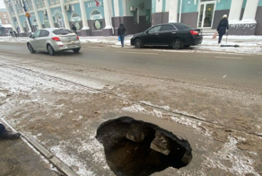В Орле отреставрировали главный городской мост за 2 миллиарда рублей. А через пять дней он обвалился