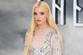 Популярная актриса не справилась со смартфоном на Android и оставила фаната без памятного снимка