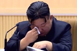 Ким Чен Ын заплакал, выступая на съезде матерей