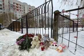 Учительницу биологии, спасавшую детей от стрельбы в брянской школе, просят представить к награде