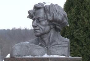 Незрячий крестьянин, сумевший стать музыкантом и поэтом и покорить Восток