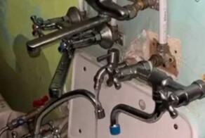 "Посмотрите на эту дичь!": в Одессе показали коммуналку, жильцы которой не смогли договориться, как платить за воду и свет
