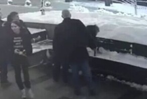 Посетитель московского бара ударил ножом оппонента